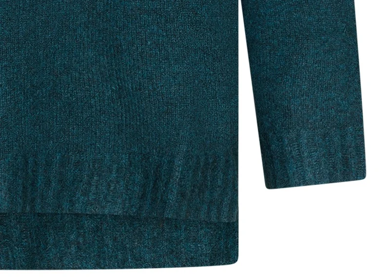 Turkoois blauw groene pull Zaga in kleur dark emerald van Mansted, vervaardigd uit 100% yak wol